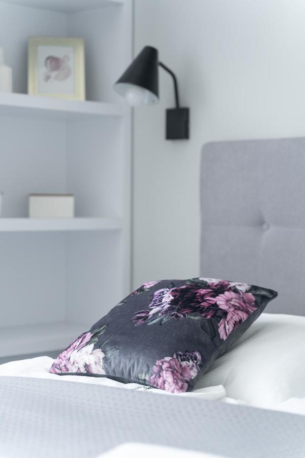 Apartament Doris 1 Z Pieknym Widokiem Pobierowo Buitenkant foto
